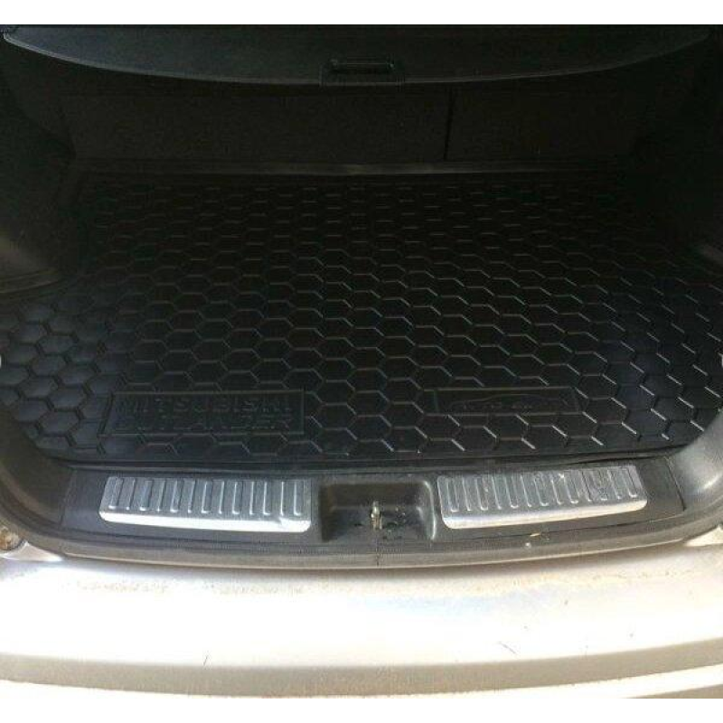 Килимок у багажник гума Avto-Gumm для Mitsubishi Outlander 2003-2007